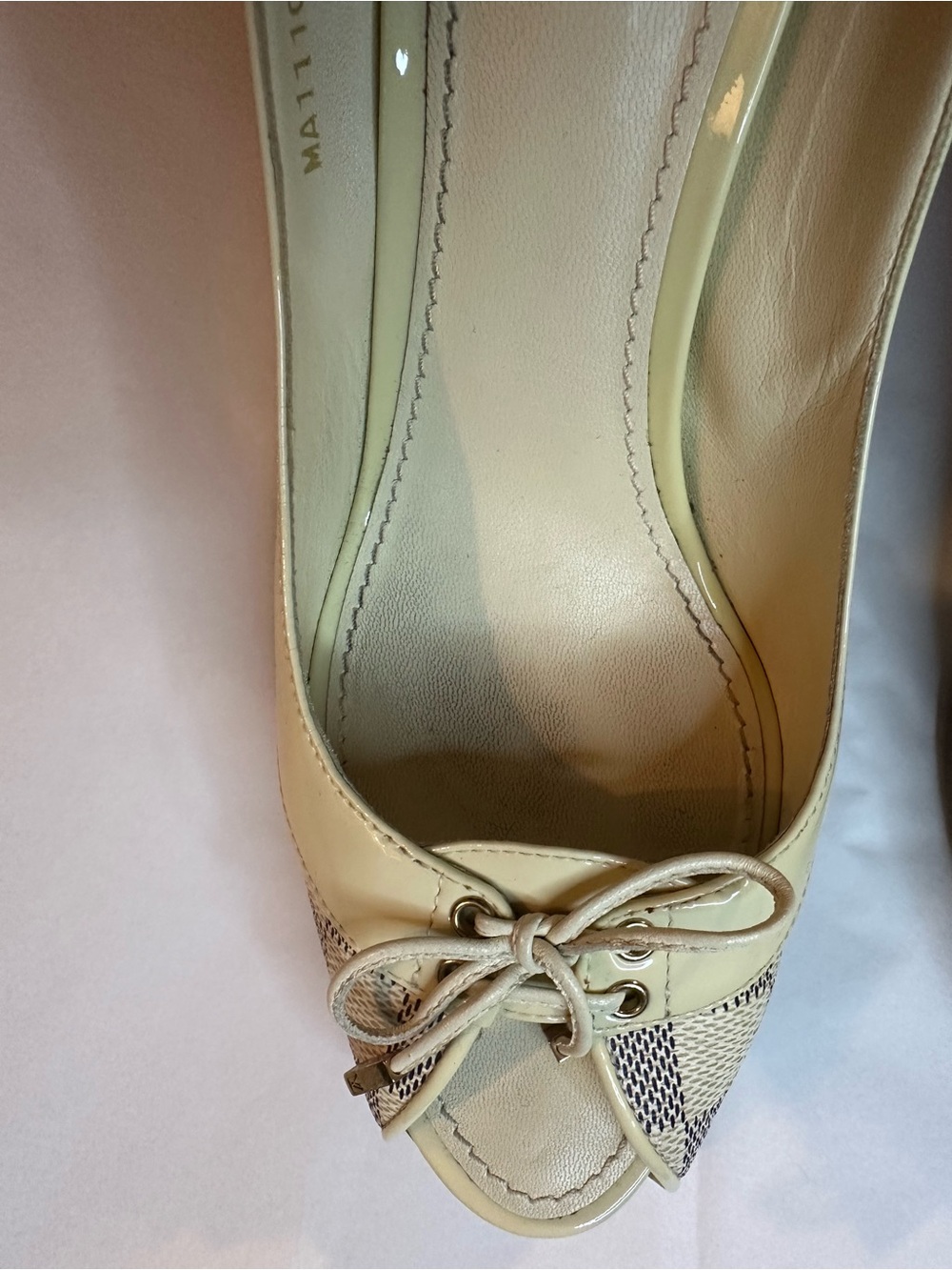Louis Vuitton Cream Peep-Toe Pumps with Bow Detail
